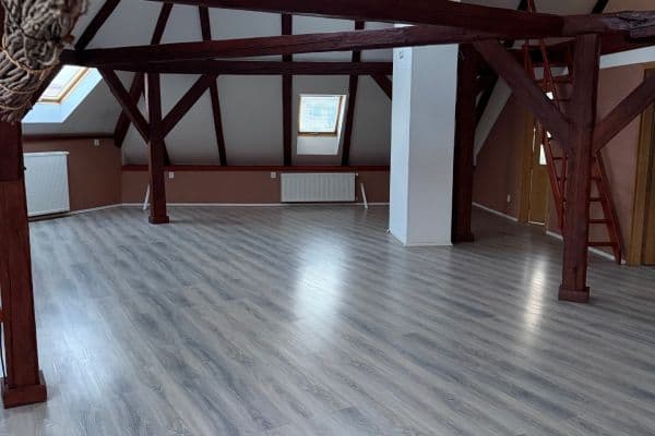 Prenájom kancelárie 173 m², Bohdanečská, Praha-Vinoř Prenájom kancelárie 173 m², Bohdanečská, Praha-Vinoř