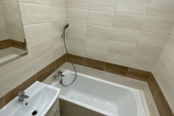 Prenájom bytu 1-izbový 36 m², Doktora Martínka, Ostrava Prenájom bytu 1-izbový 36 m², Doktora Martínka, Ostrava