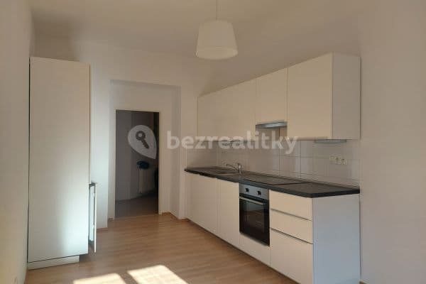 Prenájom bytu 3-izbový 110 m², Valerije Pavloviče Čkalova, Praha Prenájom bytu 3-izbový 110 m², Valerije Pavloviče Čkalova, Praha