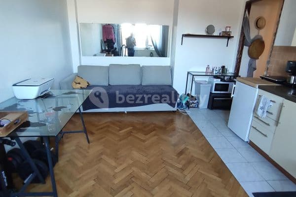 Prenájom bytu Garsoniéra 21 m², Za Hládkovem, Praha