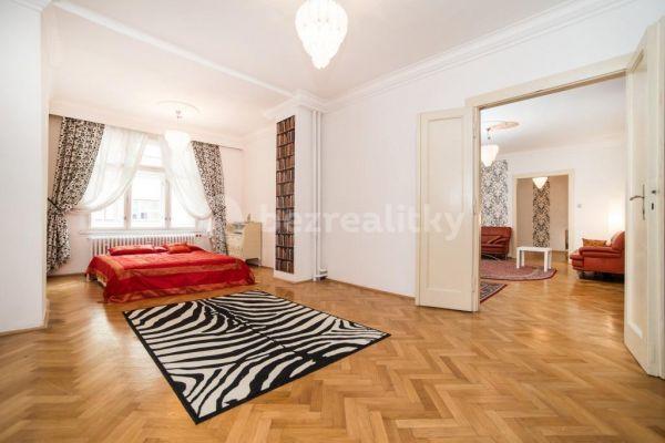 Prenájom bytu 4-izbový 161 m², Soukenická, Praha, Praha