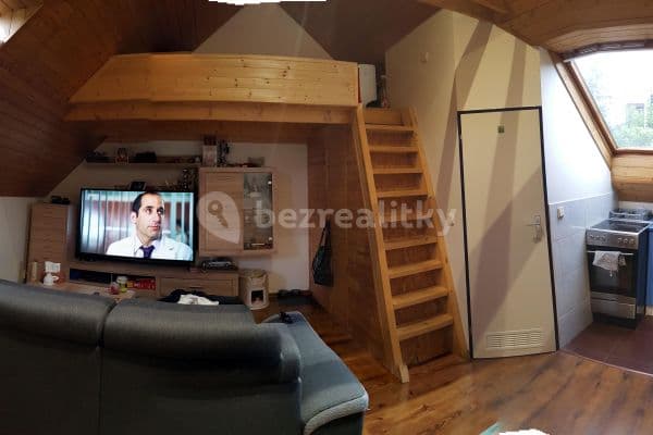 Prenájom bytu 1-izbový 32 m², Na Břasích, Hýskov Prenájom bytu 1-izbový 32 m², Na Břasích, Hýskov