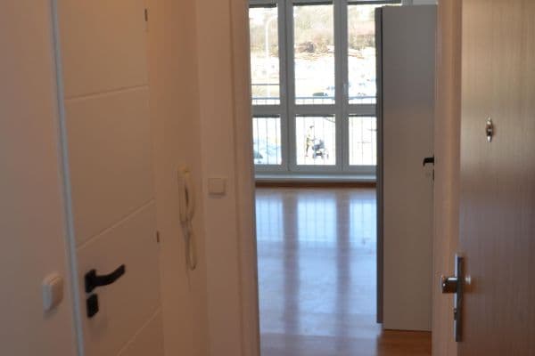 Prenájom bytu 1-izbový 34 m², V Újezdech, Brno-Medlánky Prenájom bytu 1-izbový 34 m², V Újezdech, Brno-Medlánky