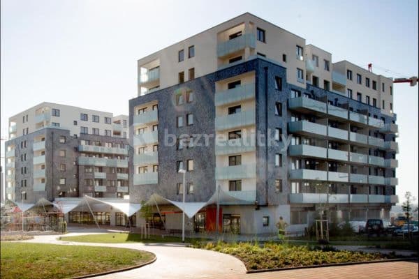 Prenájom bytu 1-izbový 38 m², náměstí Junkových, Hlavní město Praha Prenájom bytu 1-izbový 38 m², náměstí Junkových, Hlavní město Praha