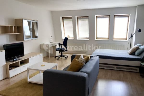 Prenájom bytu 1-izbový 48 m², Handkeho, Olomouc, Olomoucký kraj