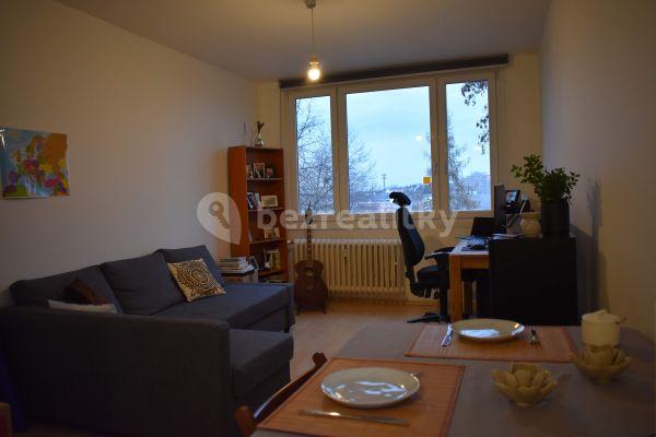 Predaj bytu 2-izbový 40 m², V Zápolí, Praha 4