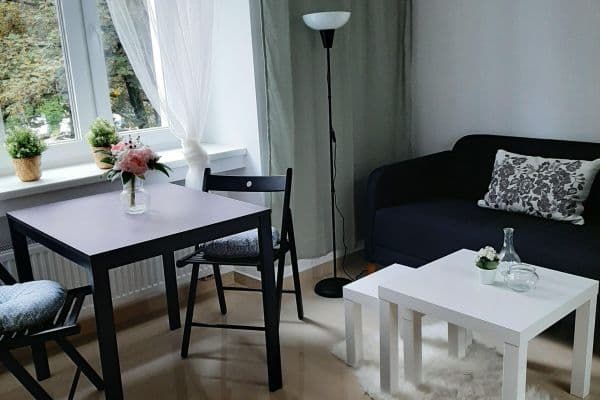 Prenájom bytu Garsoniéra 25 m², Nuselská, Praha Prenájom bytu Garsoniéra 25 m², Nuselská, Praha