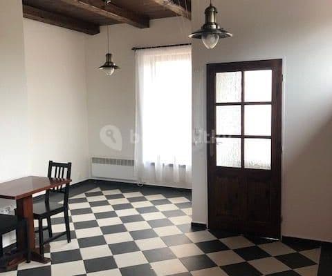 Prenájom bytu Garsoniéra 34 m², Kostelecká, Sulice Prenájom bytu Garsoniéra 34 m², Kostelecká, Sulice
