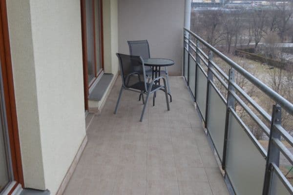 Prenájom bytu 2-izbový 69 m², Jana Přibíka, Praha 9 Prenájom bytu 2-izbový 69 m², Jana Přibíka, Praha 9