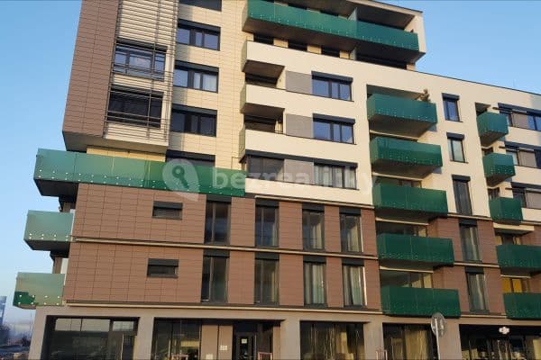 Prenájom bytu 2-izbový 63 m², Na zlatě, Praha 13 Prenájom bytu 2-izbový 63 m², Na zlatě, Praha 13