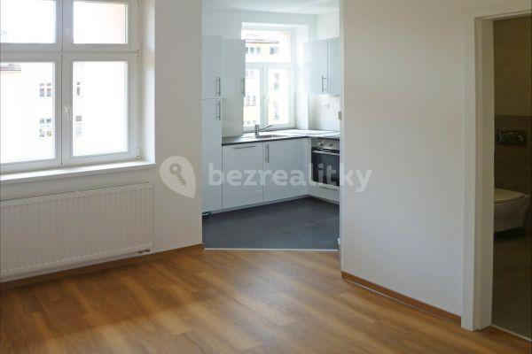 Prenájom bytu 2-izbový 45 m², Malátova, Praha