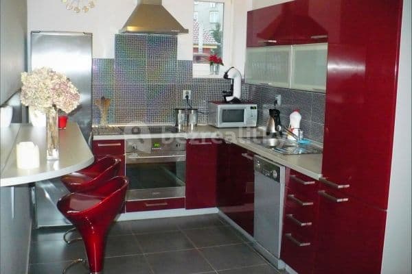 Prenájom bytu 3-izbový 50 m², Kaštanová, Olomouc Prenájom bytu 3-izbový 50 m², Kaštanová, Olomouc