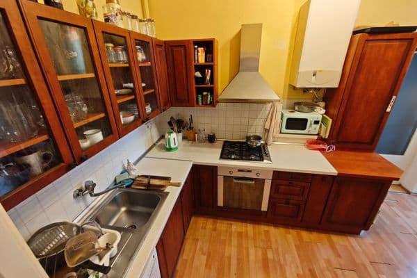 Prenájom bytu 4-izbový 118 m², Příkop, Brno Prenájom bytu 4-izbový 118 m², Příkop, Brno