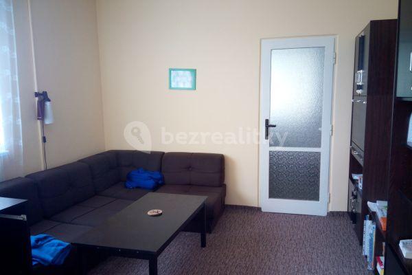 Prenájom bytu 3-izbový 54 m², náměstí SNP, Brno-sever