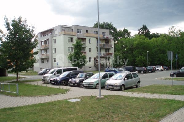 Prenájom bytu 2-izbový 46 m², Dubová, Pardubice