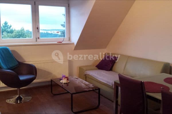 Prenájom bytu 2-izbový 70 m², Na Vršku, Praha Prenájom bytu 2-izbový 70 m², Na Vršku, Praha