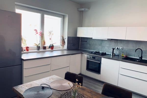 Prenájom bytu 3-izbový 102 m², Na Josefské, Ostrava Prenájom bytu 3-izbový 102 m², Na Josefské, Ostrava