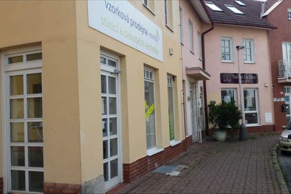 Prenájom nebytového priestoru 55 m², Pelušková, Praha Prenájom nebytového priestoru 55 m², Pelušková, Praha