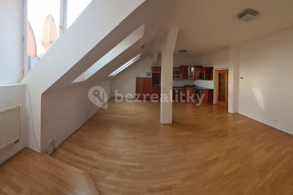 Prenájom bytu 3-izbový 125 m², náměstí Jiřího z Poděbrad, Praha 3