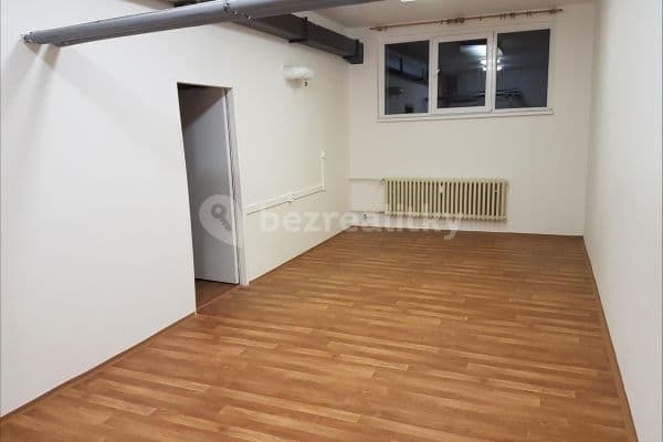 Prenájom nebytového priestoru 60 m², Schulhoffova, Praha Prenájom nebytového priestoru 60 m², Schulhoffova, Praha