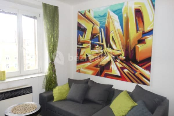 Prenájom bytu 2-izbový 42 m², Biskupcova, Praha Prenájom bytu 2-izbový 42 m², Biskupcova, Praha