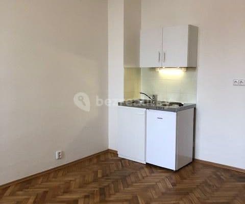 Prenájom bytu Garsoniéra 27 m², náměstí Hrdinů, Praha 4 Prenájom bytu Garsoniéra 27 m², náměstí Hrdinů, Praha 4