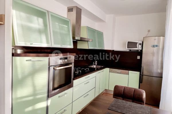 Prenájom bytu 2-izbový 55 m², Bělocerkevská, Praha Prenájom bytu 2-izbový 55 m², Bělocerkevská, Praha