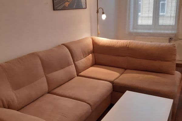 Prenájom bytu 2-izbový 55 m², Jeronýmova, Písek, Jihočeský kraj Prenájom bytu 2-izbový 55 m², Jeronýmova, Písek, Jihočeský kraj