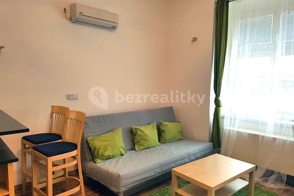 Prenájom bytu 1-izbový 34 m², Dělnická, Praha 7 Prenájom bytu 1-izbový 34 m², Dělnická, Praha 7
