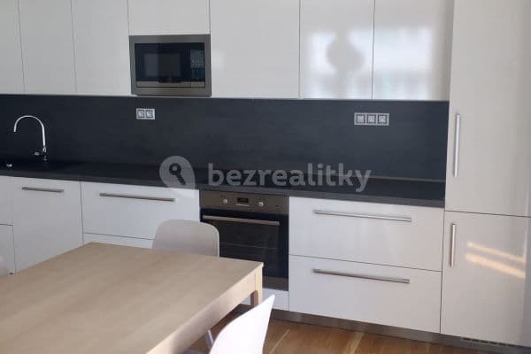 Predaj bytu 3-izbový 86 m², Nekvasilova, Praha Predaj bytu 3-izbový 86 m², Nekvasilova, Praha
