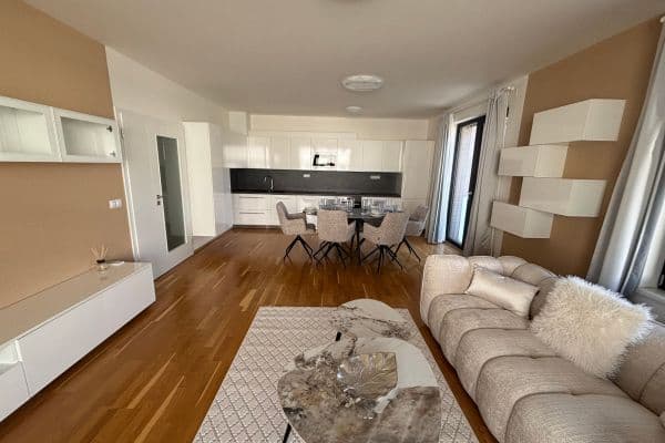 Predaj bytu 3-izbový 86 m², Nekvasilova, Praha Predaj bytu 3-izbový 86 m², Nekvasilova, Praha