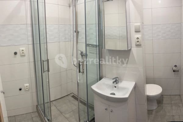 Prenájom bytu 1-izbový 32 m², Hranická, Lipník nad Bečvou, Olomoucký kraj Prenájom bytu 1-izbový 32 m², Hranická, Lipník nad Bečvou, Olomoucký kraj