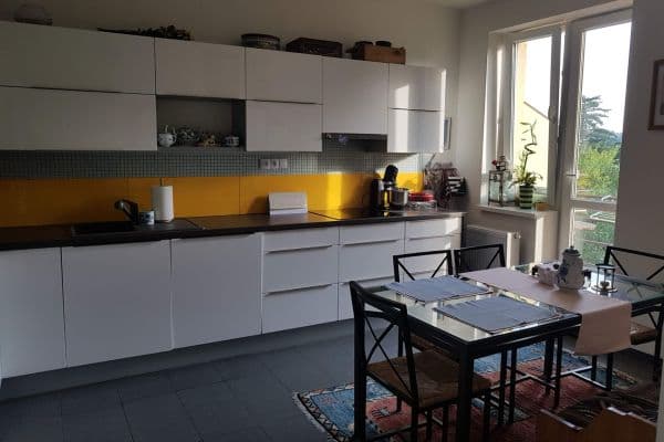 Predaj bytu 1-izbový 46 m², Ke Krči, Praha Predaj bytu 1-izbový 46 m², Ke Krči, Praha
