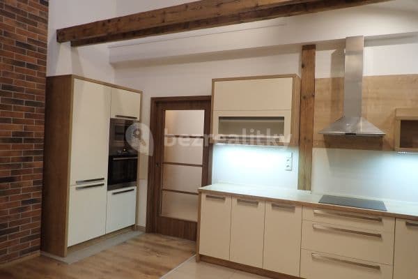 Prenájom bytu 2-izbový 70 m², Brožíkova, Praha Prenájom bytu 2-izbový 70 m², Brožíkova, Praha