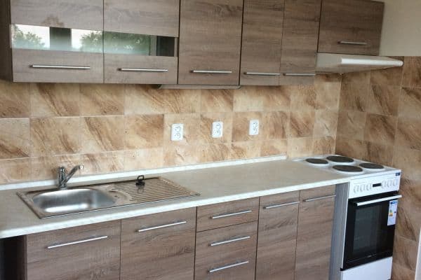 Prenájom bytu 1-izbový 34 m², Kojetická, Neratovice Prenájom bytu 1-izbový 34 m², Kojetická, Neratovice