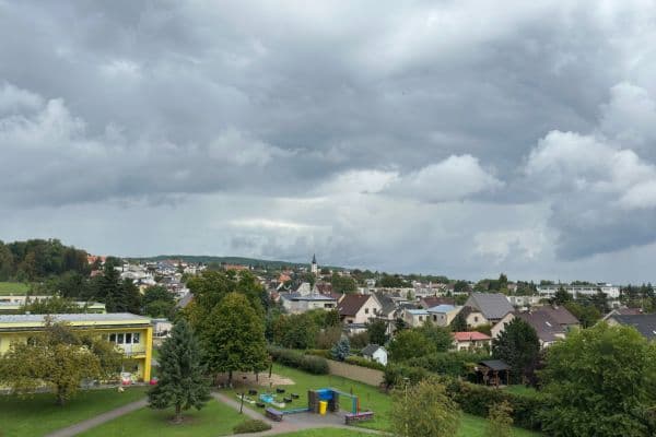 Prenájom bytu 3-izbový 85 m², Zahradní, Kosmonosy Prenájom bytu 3-izbový 85 m², Zahradní, Kosmonosy