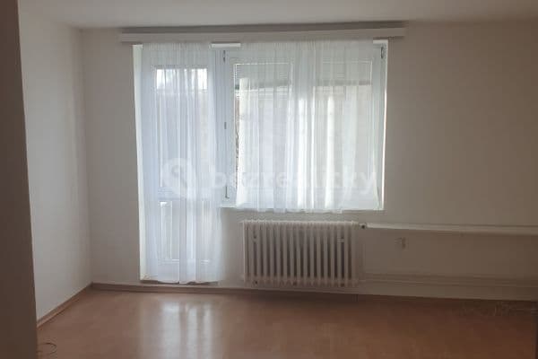 Prenájom bytu 2-izbový 65 m², Helsinská, Kladno, Středočeský kraj