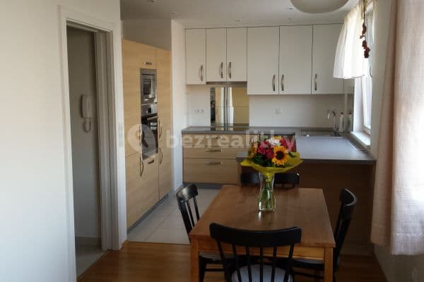 Prenájom bytu 2-izbový 58 m², Písková, Praha Prenájom bytu 2-izbový 58 m², Písková, Praha