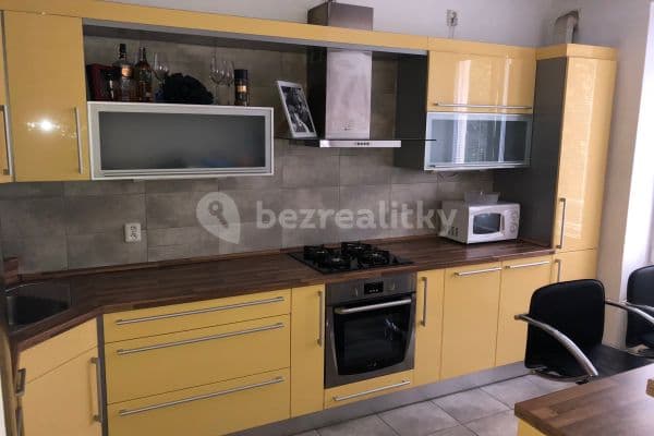 Prenájom bytu 2-izbový 60 m², Josefa Skupy, Most Prenájom bytu 2-izbový 60 m², Josefa Skupy, Most