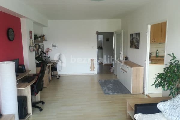 Prenájom bytu 2-izbový 75 m², Nádražní, Moravská Ostrava a Přívoz Prenájom bytu 2-izbový 75 m², Nádražní, Moravská Ostrava a Přívoz