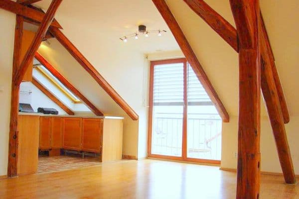 Prenájom bytu 3-izbový 90 m², Klapkova, Hlavní město Praha Prenájom bytu 3-izbový 90 m², Klapkova, Hlavní město Praha