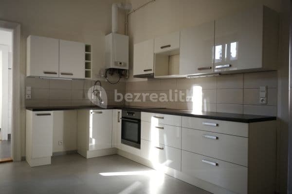 Prenájom bytu 4-izbový 155 m², třída Svobody, Olomouc, Olomoucký kraj Prenájom bytu 4-izbový 155 m², třída Svobody, Olomouc, Olomoucký kraj