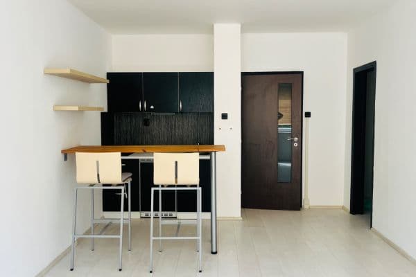 Prenájom bytu Garsoniéra 31 m², Werichova, Praha 5 Prenájom bytu Garsoniéra 31 m², Werichova, Praha 5
