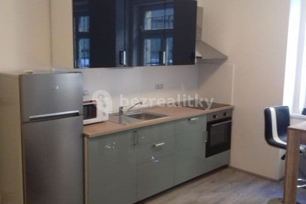 Prenájom bytu 2-izbový 45 m², Krymská, Praha Prenájom bytu 2-izbový 45 m², Krymská, Praha