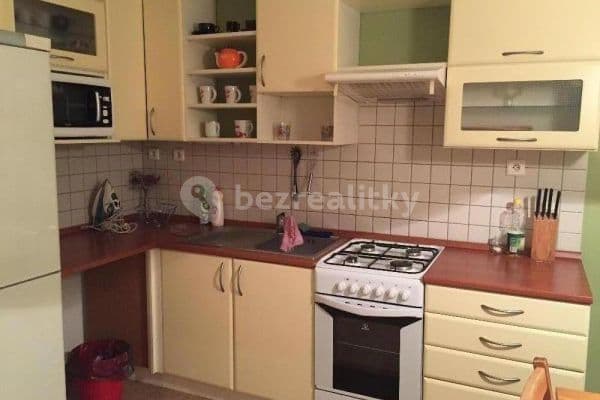 Prenájom bytu 1-izbový 42 m², Ke Krči, Praha Prenájom bytu 1-izbový 42 m², Ke Krči, Praha