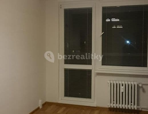 Prenájom bytu 3-izbový 70 m², Pod Jarovem, Praha, Praha