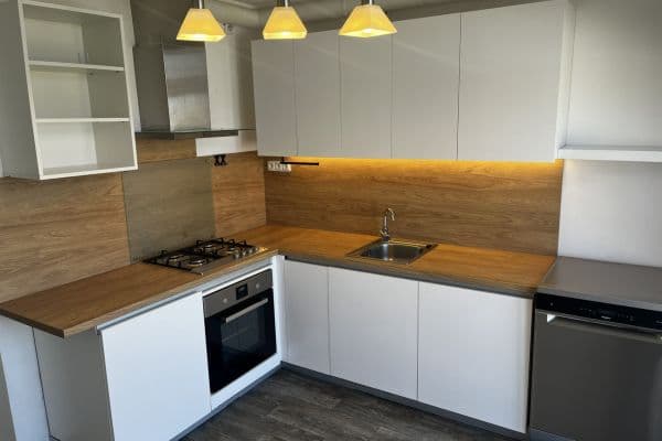 Prenájom bytu 2-izbový 63 m², Doktora Edvarda Beneše, Neratovice Prenájom bytu 2-izbový 63 m², Doktora Edvarda Beneše, Neratovice