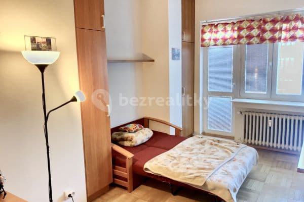 Prenájom bytu Garsoniéra 21 m², Bayerova, Brno Prenájom bytu Garsoniéra 21 m², Bayerova, Brno