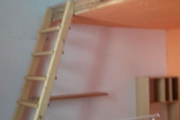 Prenájom bytu 4-izbový 85 m², Zenklova, Praha Prenájom bytu 4-izbový 85 m², Zenklova, Praha