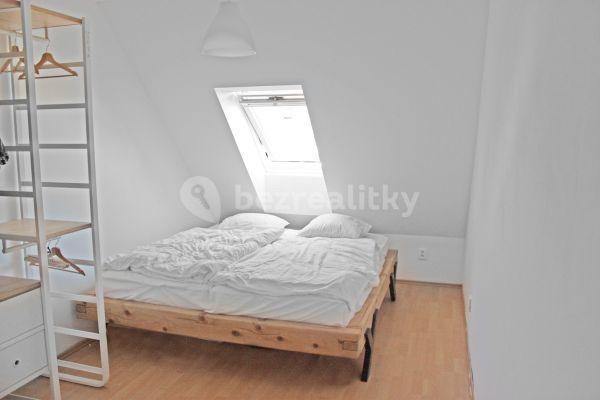 Prenájom bytu 3-izbový 69 m², U Potoka, Jinočany, Středočeský kraj